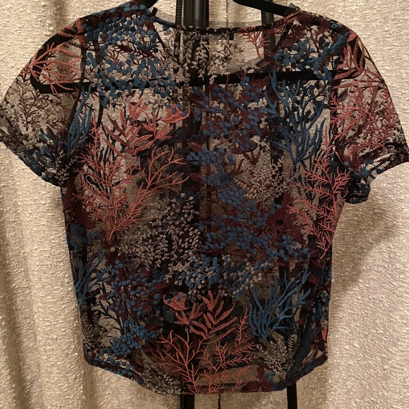 Crop top - Picture 2 of 2